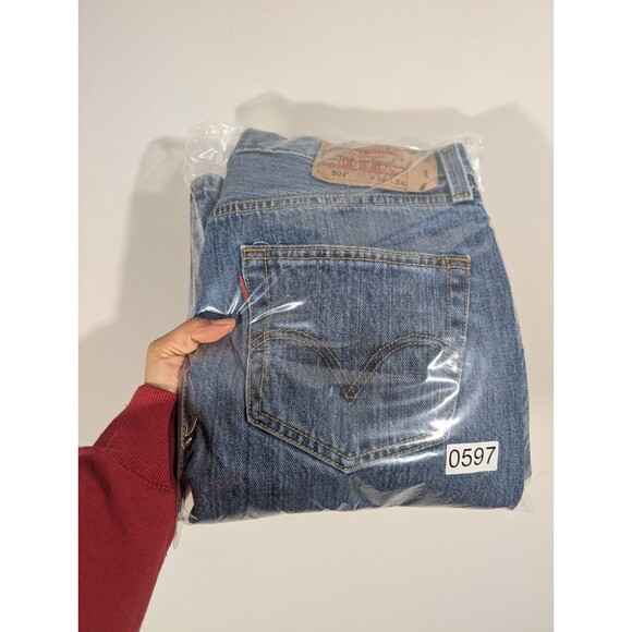 Levi's 501 XX Men's Straight Leg Button Fly Classic Jeans Sz 32 Vintage Western - Picture 11 of 11